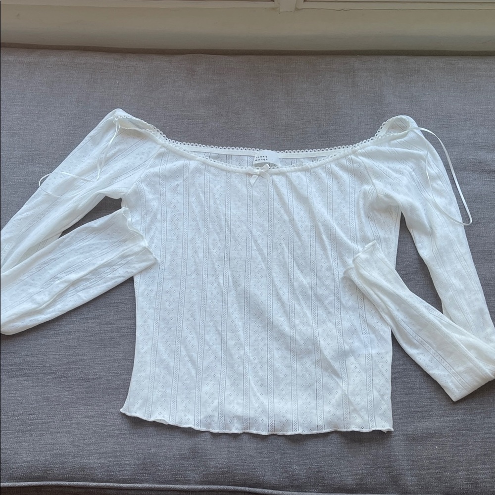 Elegant White Off-Shoulder Crop Top